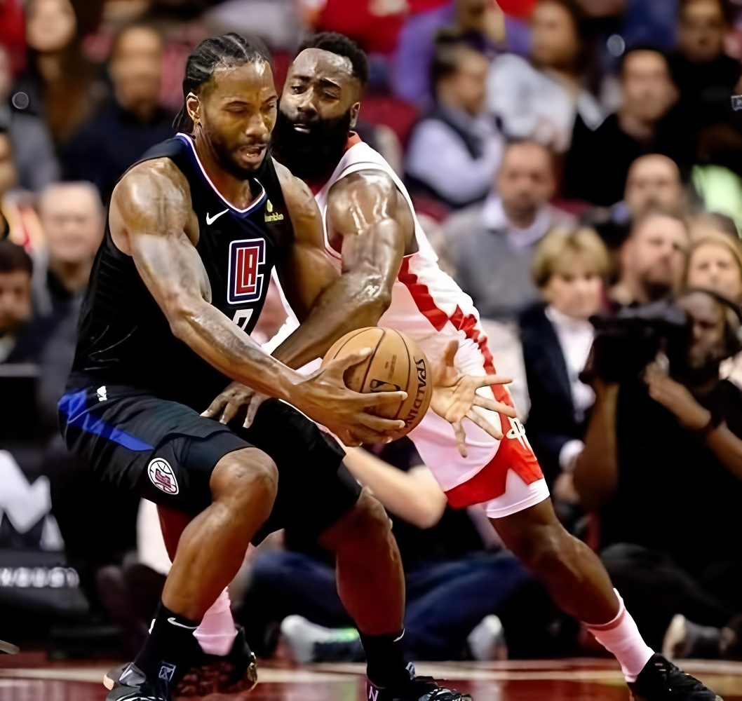 九游体育-哈登巅峰对决，Ning与70激战C9分钟，出色防守胜负难料！的简单介绍